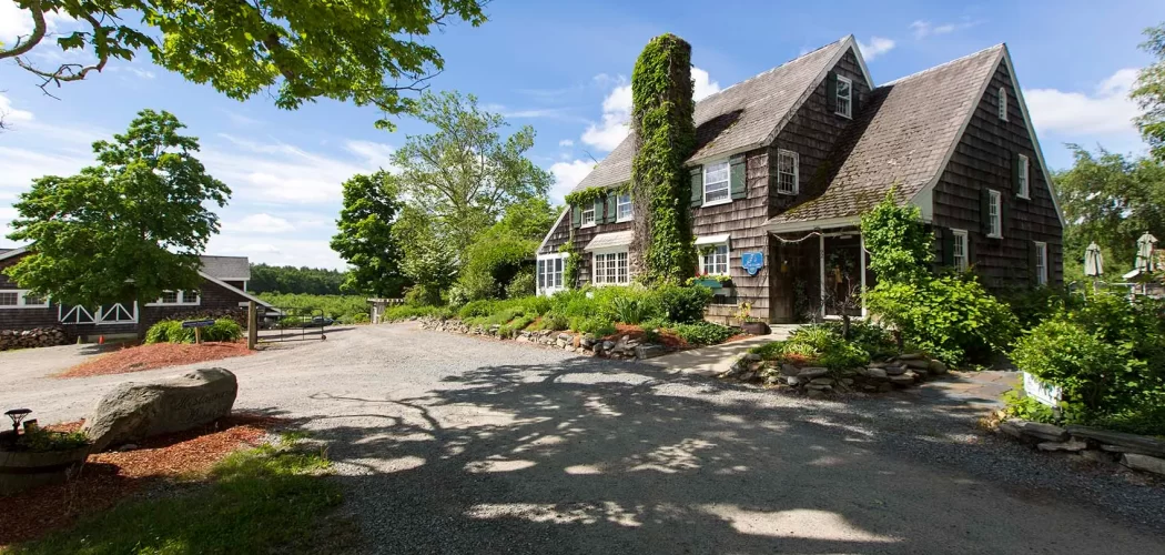 About J's Nashoba Valley Winery, Distillery, Brewery and Restaurant